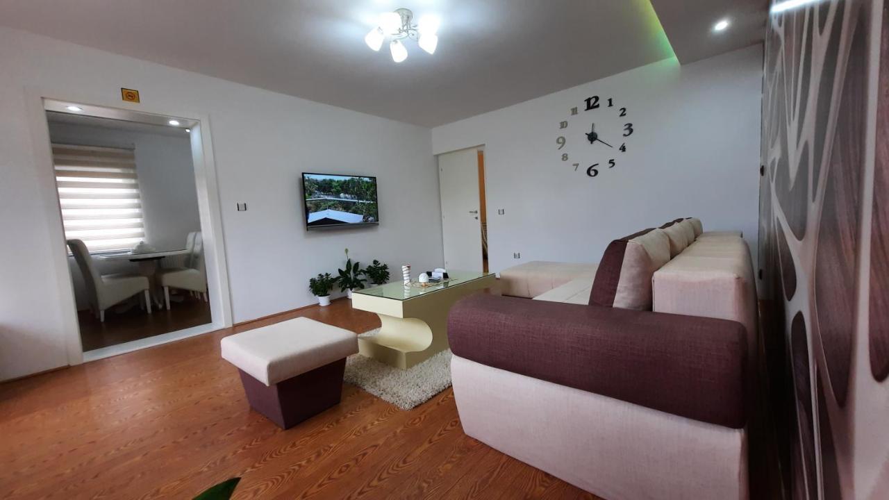 Exclusive Apartman Paraćin Kültér fotó