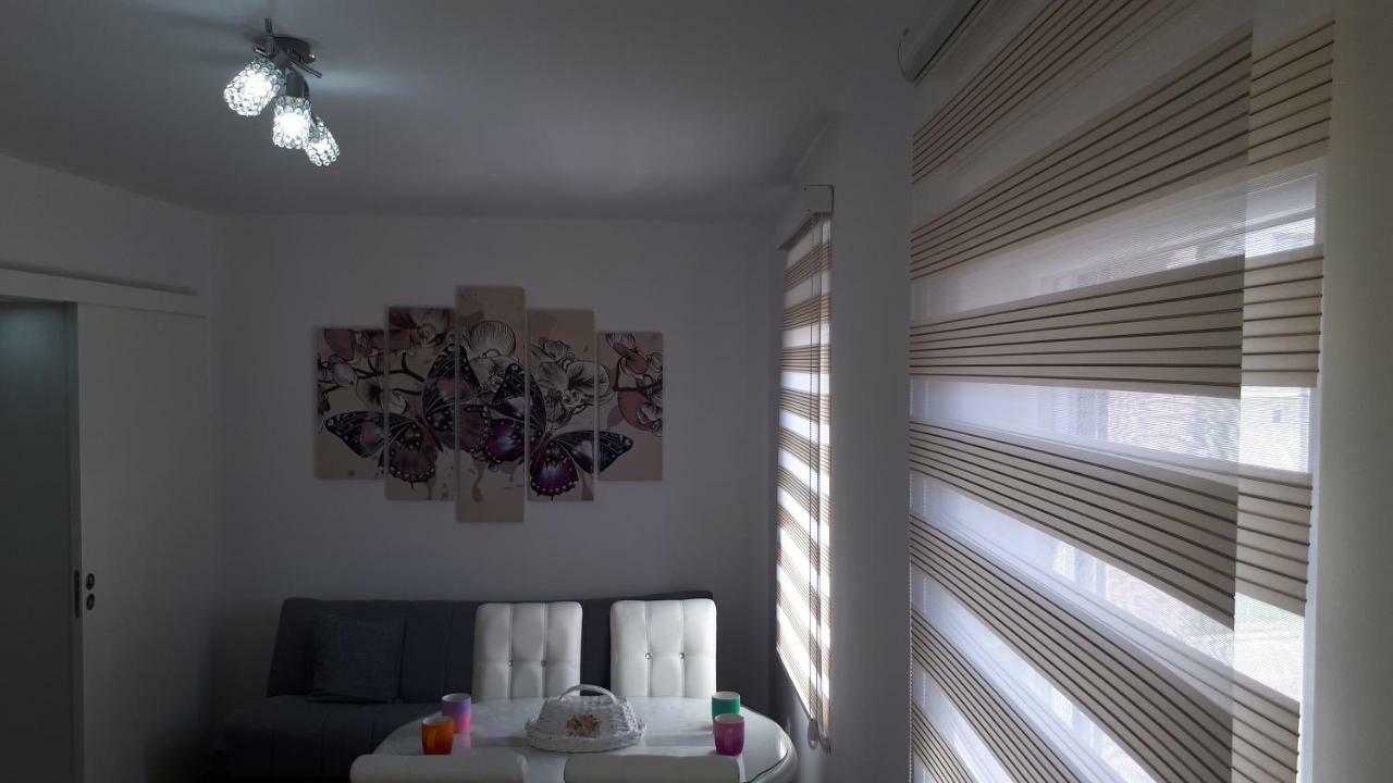 Exclusive Apartman Paraćin Kültér fotó