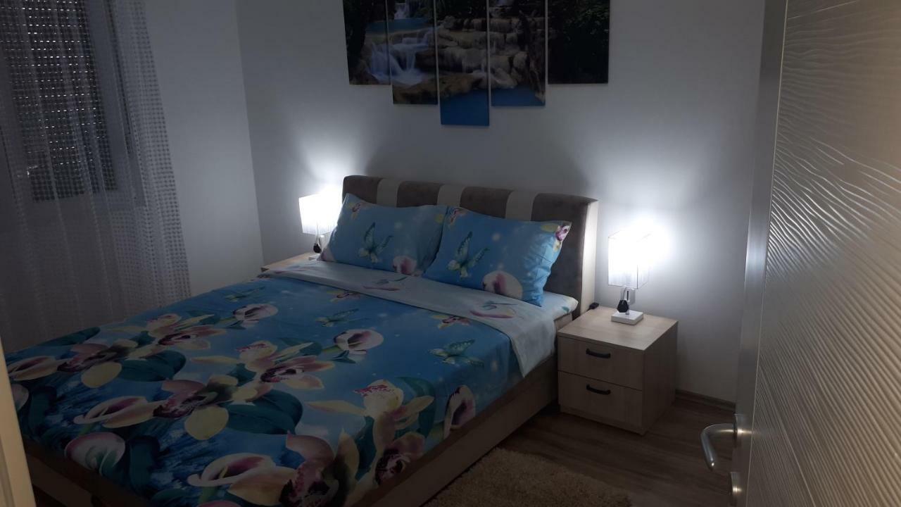 Exclusive Apartman Paraćin Kültér fotó