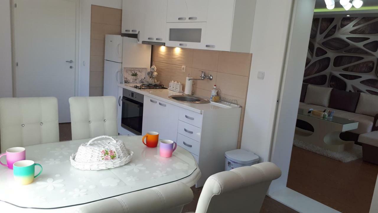 Exclusive Apartman Paraćin Kültér fotó