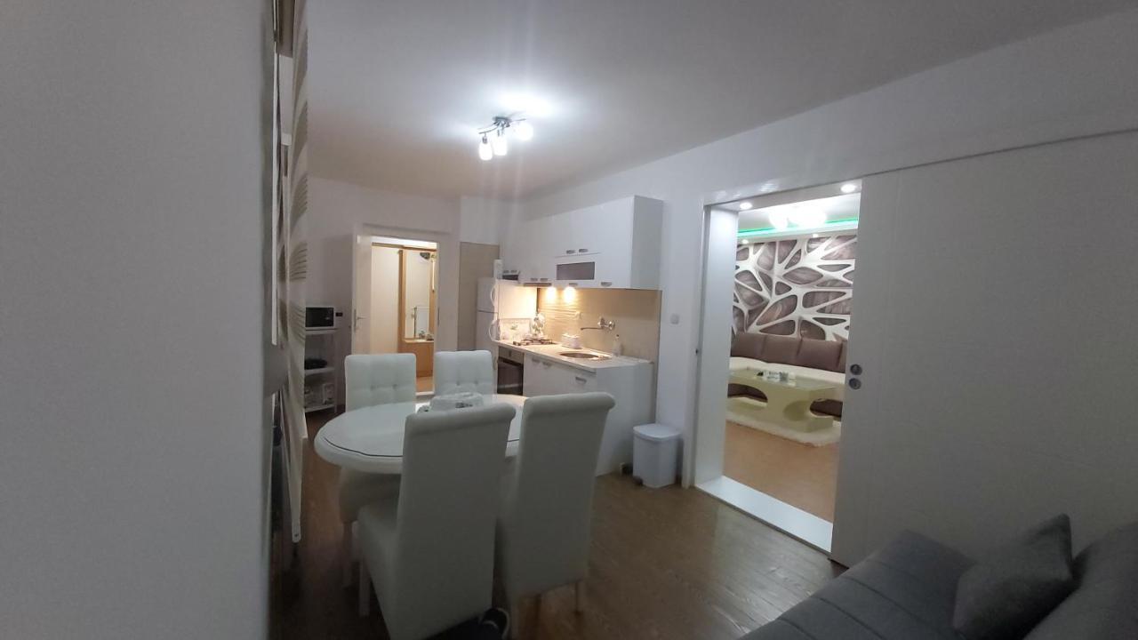 Exclusive Apartman Paraćin Kültér fotó